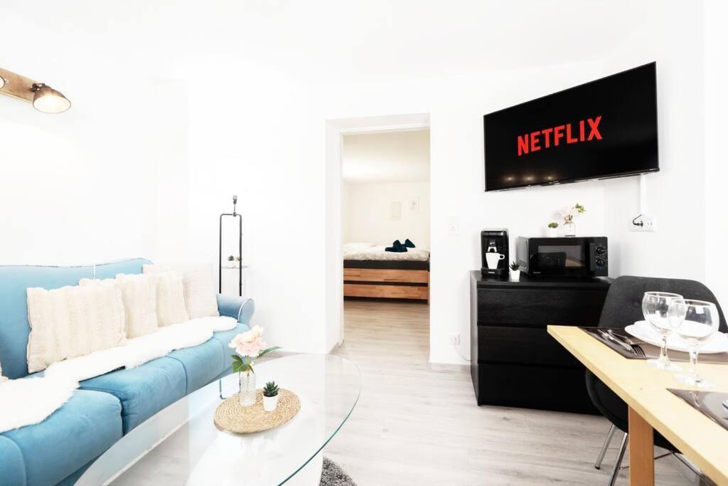 Messe Ausstattung Netflix Wlan *